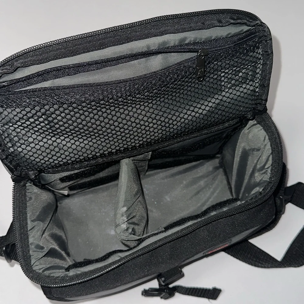 CANON CAMERA CARRY BAG